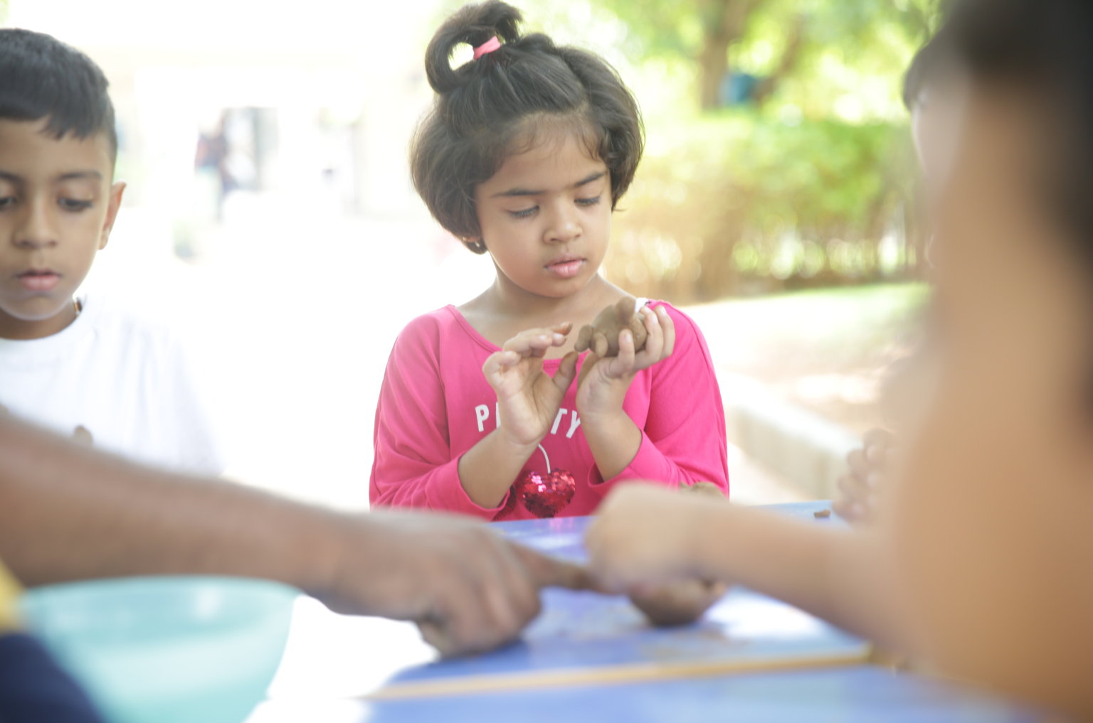 Outdoor Activities: Benefits of Nature Exploration for Preschoolers