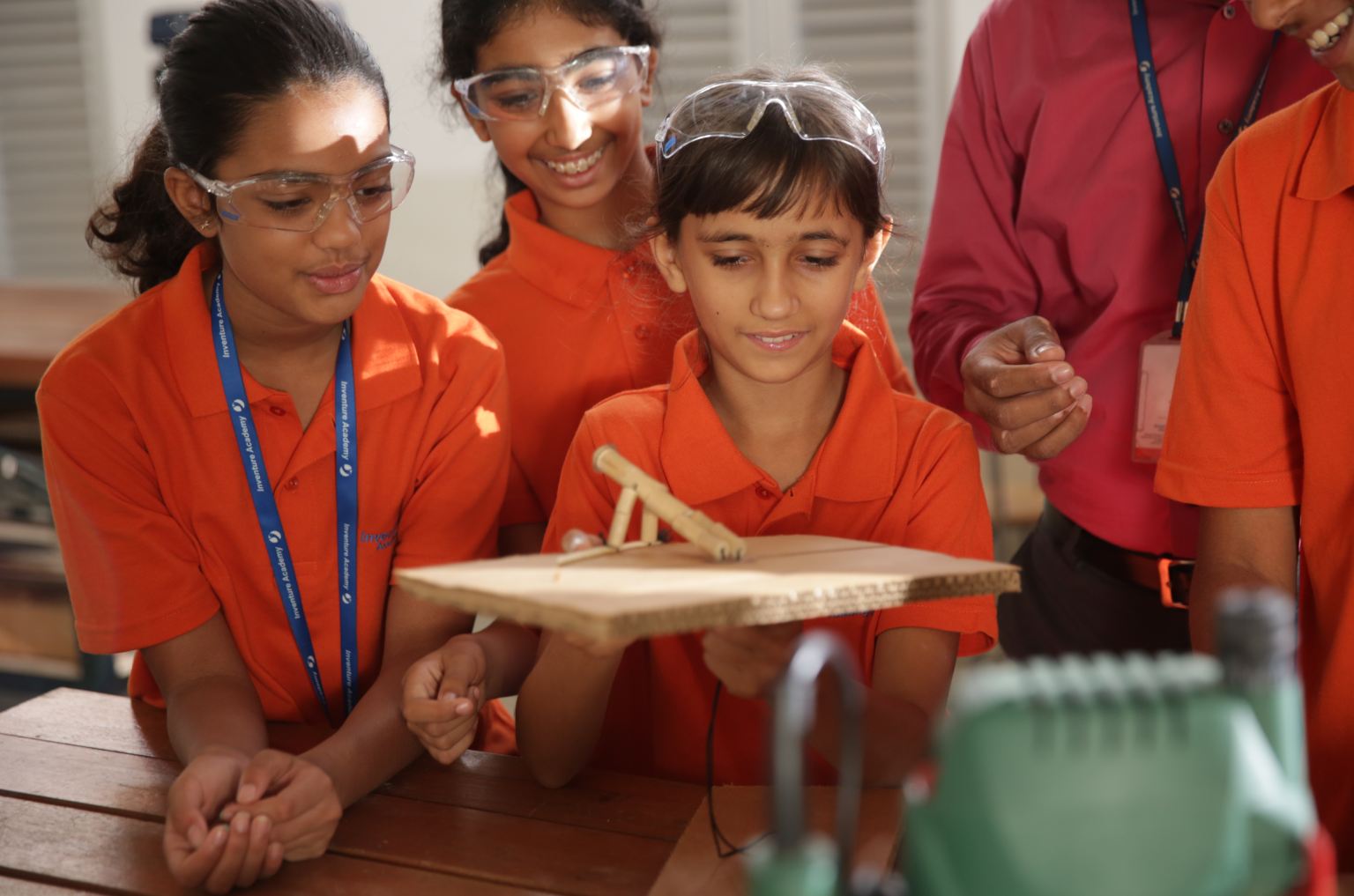 Hands-On Learning: How Students Explore Science, Nature & Creativity 